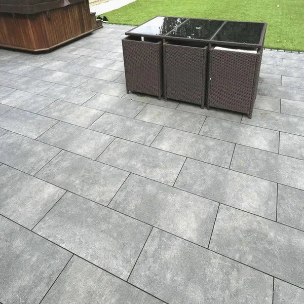 hammerstone grey porcelain paving slabs 900 x 600