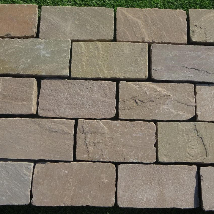 Raj green sandstone cobbles 200 x 100