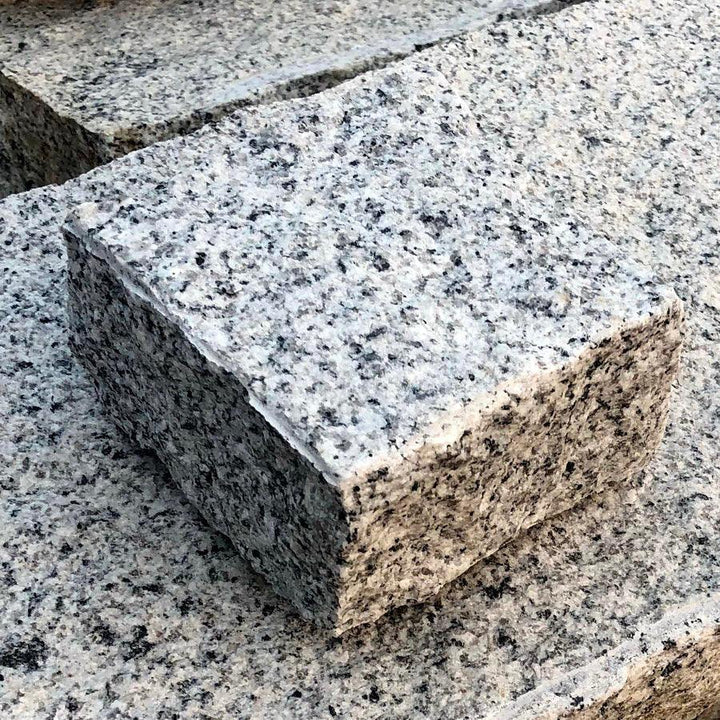 silver grey granite setts 100 x 100 x 50